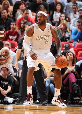 与F1收官 与F1收官