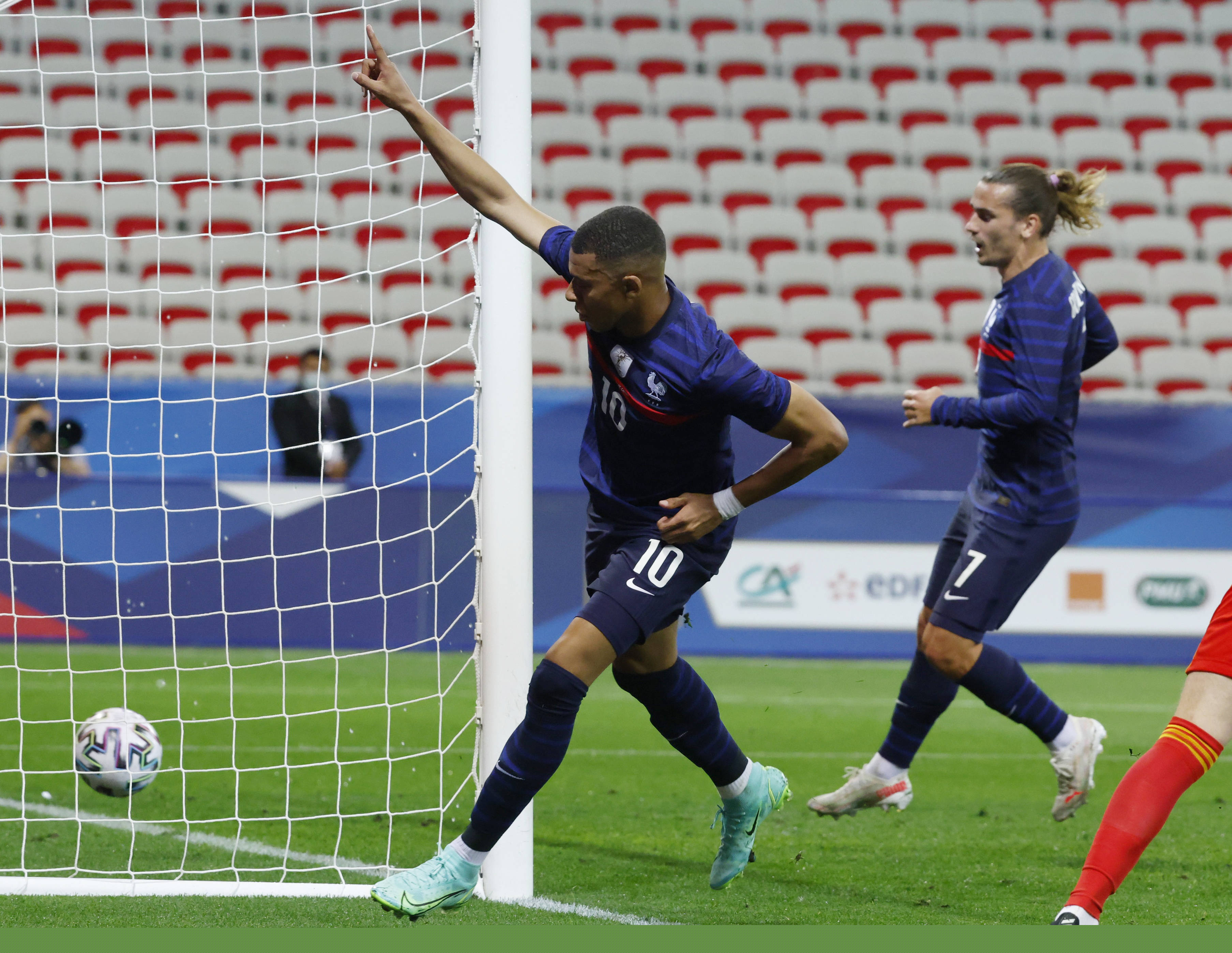 实则用传送 实则用传送