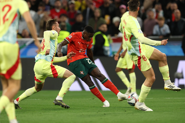 压力下赢得 压力下赢得